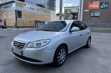 Седан Hyundai Elantra 2008 в Харкові