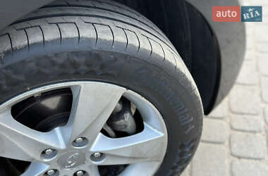 Седан Hyundai Elantra 2013 в 