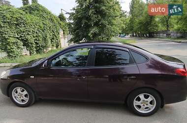 Седан Hyundai Elantra 2008 в Киеве