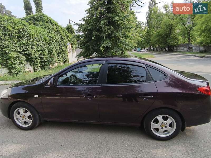 Hyundai Elantra 2008