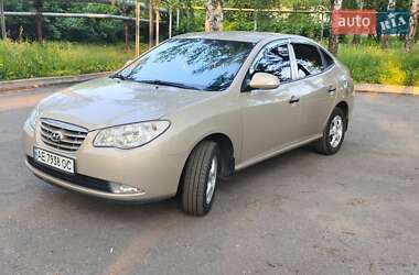 Седан Hyundai Elantra 2010 в 