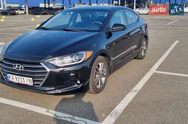 Седан Hyundai Elantra 2018 в Києві