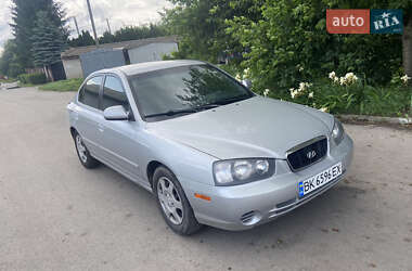 Седан Hyundai Elantra 2001 в Ровно