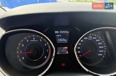 Седан Hyundai Elantra 2012 в 