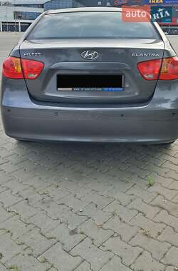 Седан Hyundai Elantra 2008 в 