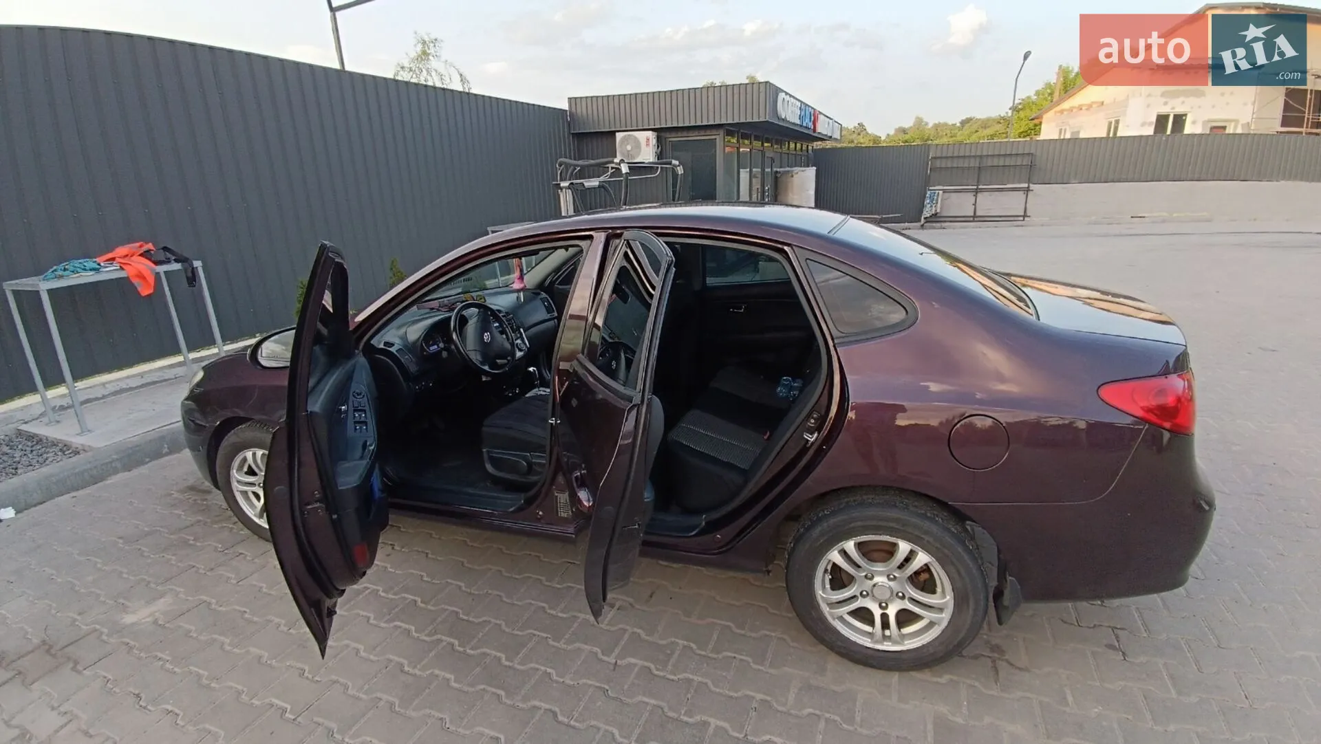 2010 Hyundai Elantra - мініатюра 13