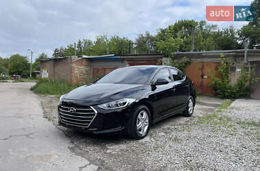 Седан Hyundai Elantra 2017 в Кропивницькому