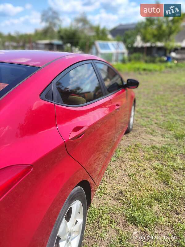 Седан Hyundai Elantra 2012 в Харкові