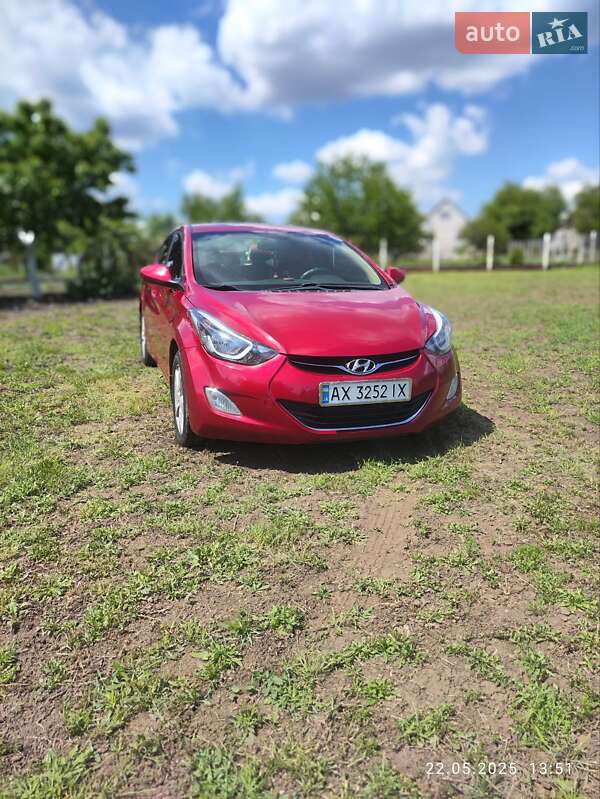 Седан Hyundai Elantra 2012 в Харкові
