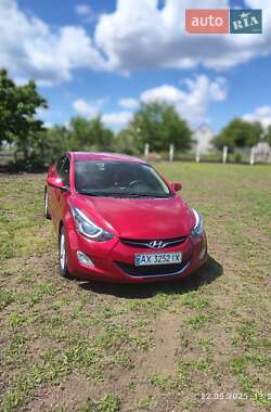 Седан Hyundai Elantra 2012 в Харькове