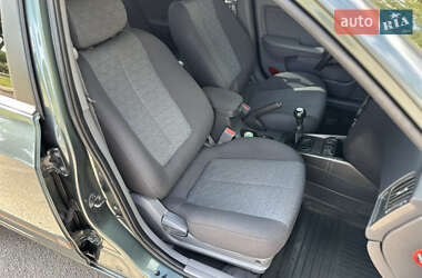 Седан Hyundai Elantra 2011 в 