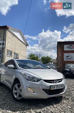 Седан Hyundai Elantra 2012 в Смілі