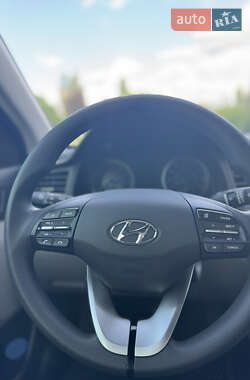 Седан Hyundai Elantra 2019 в 