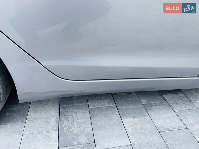Седан Hyundai Elantra 2011 в Виннице