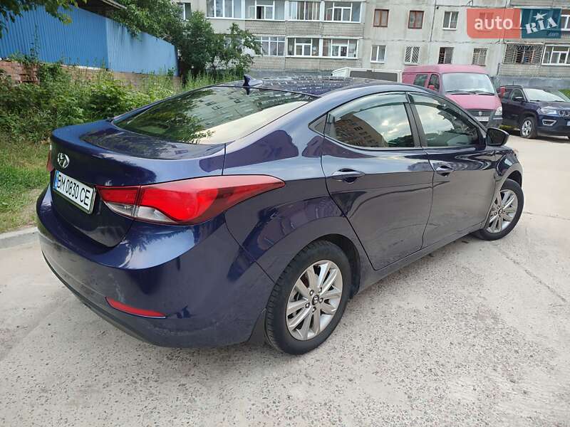 Седан Hyundai Elantra 2014 в Сумах