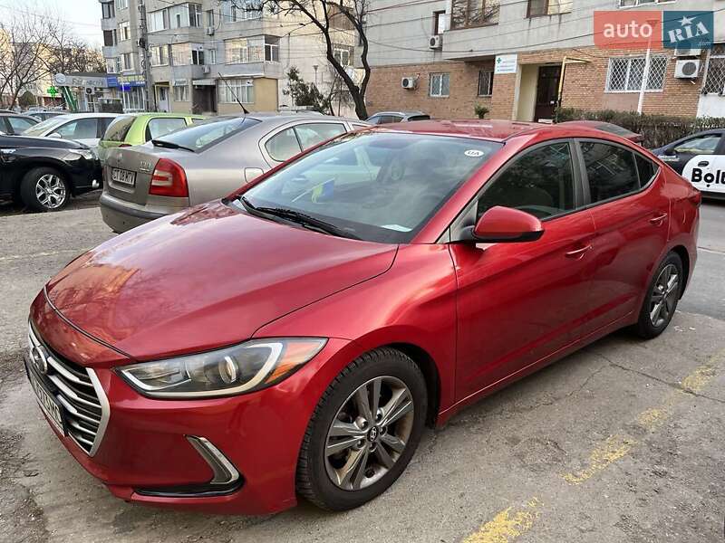 Седан Hyundai Elantra 2016 в 