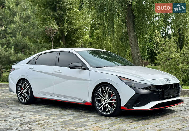 Седан Hyundai Elantra 2023 в Киеве