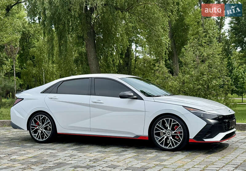 Седан Hyundai Elantra 2023 в Киеве