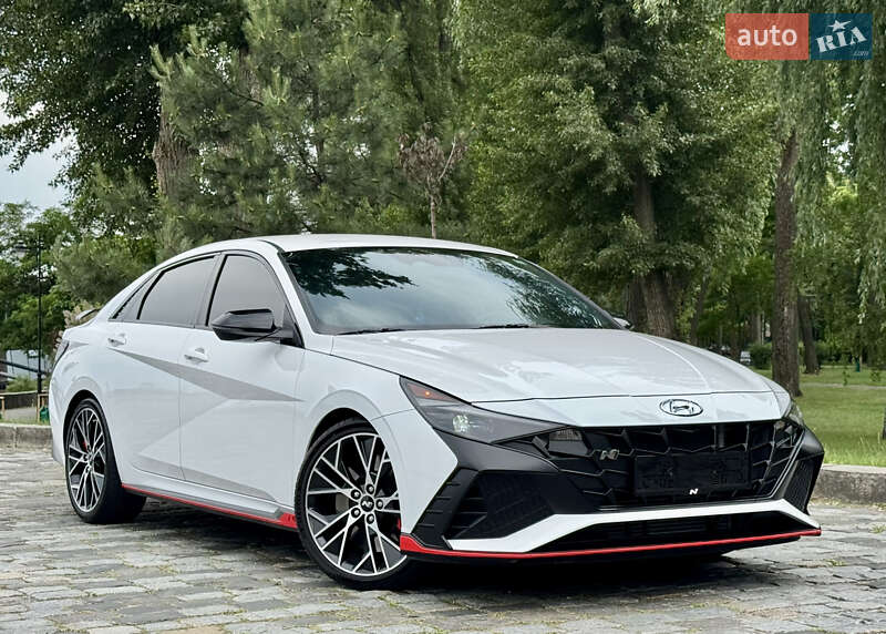 Седан Hyundai Elantra 2023 в Киеве