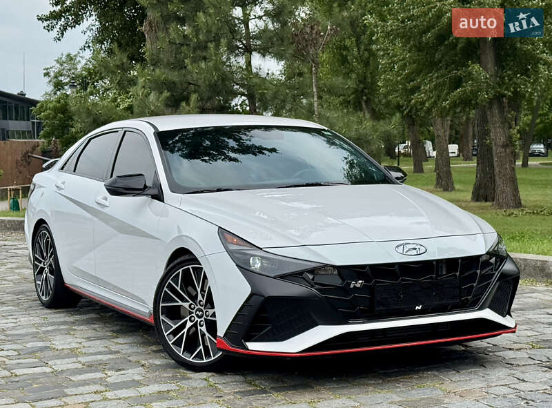 Седан Hyundai Elantra 2023 в Киеве