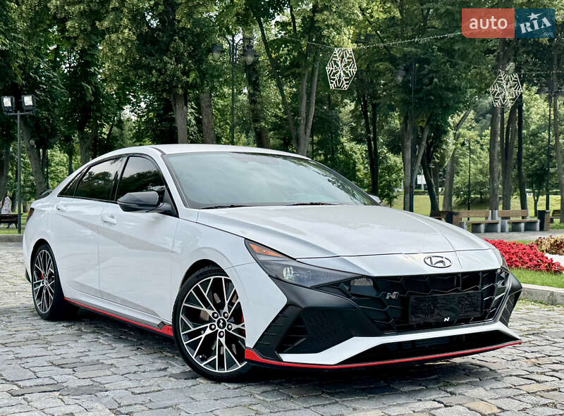 Седан Hyundai Elantra 2023 в Киеве