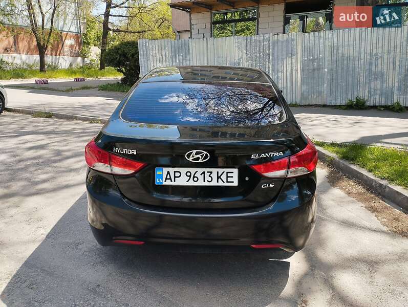Седан Hyundai Elantra 2013 в Запоріжжі