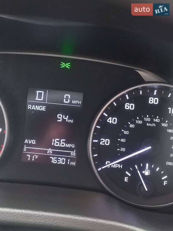 Седан Hyundai Elantra 2017 в Киеве