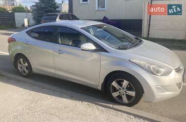 Седан Hyundai Elantra 2013 в Киеве