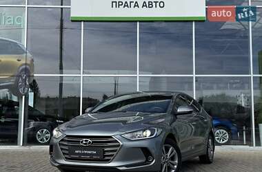 Седан Hyundai Elantra 2017 в Києві