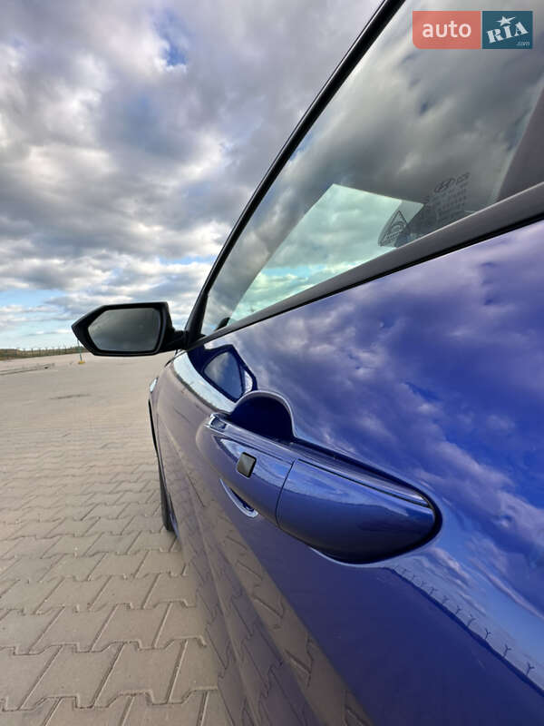 Седан Hyundai Elantra 2020 в Одессе