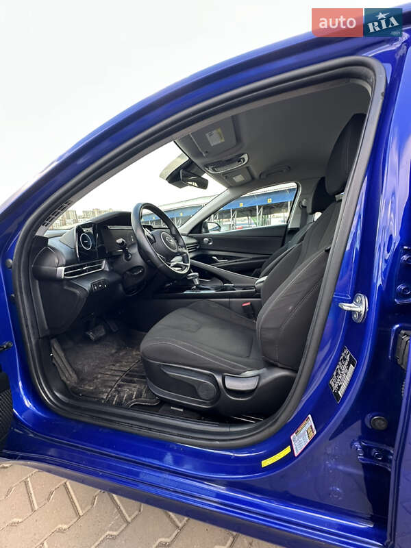 Седан Hyundai Elantra 2020 в Одессе