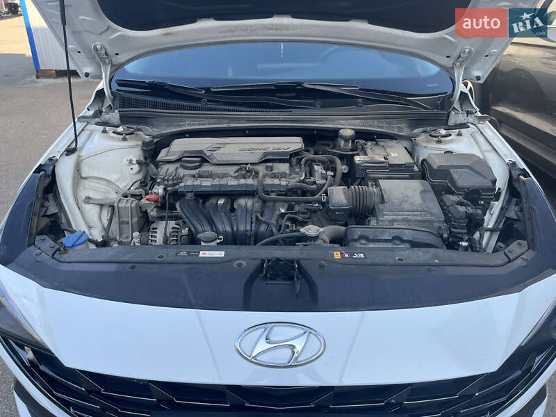 Седан Hyundai Elantra 2021 в Броварах