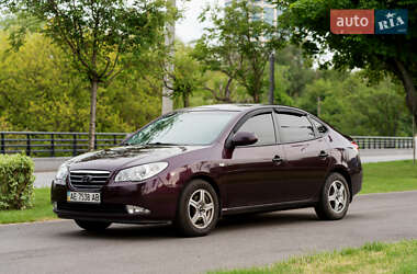 Седан Hyundai Elantra 2007 в Днепре