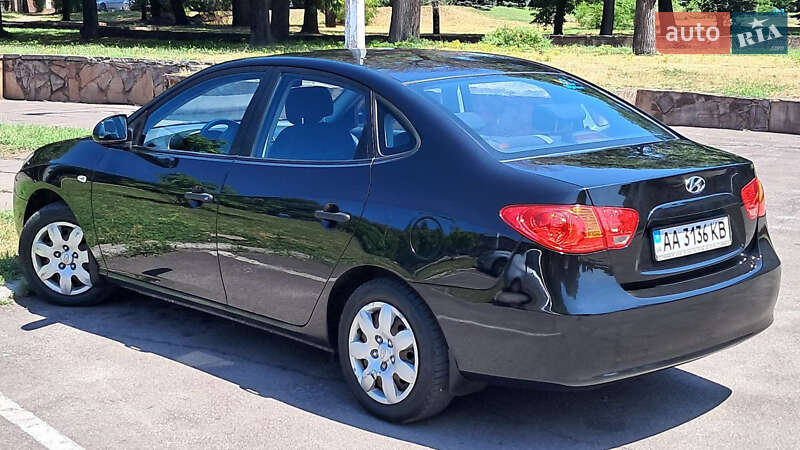 Седан Hyundai Elantra 2008 в Кам'янському