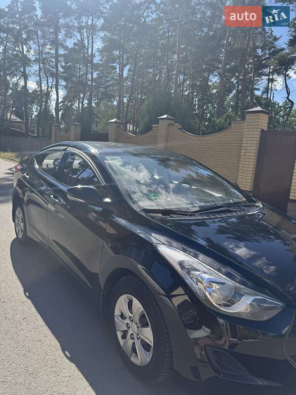 Седан Hyundai Elantra 2011 в Полтаве фото 3 Седан Hyundai Elantra 2011 в Полтаве