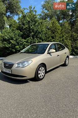 Седан Hyundai Elantra 2008 в Киеве