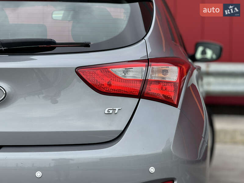 Хэтчбек Hyundai Elantra 2014 в Киеве