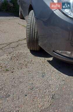 Седан Hyundai Elantra 2008 в 