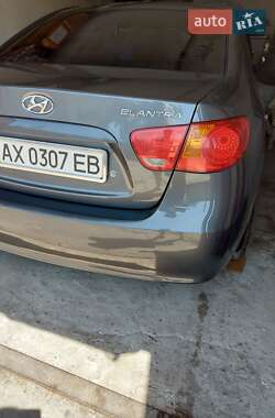 Седан Hyundai Elantra 2008 в 