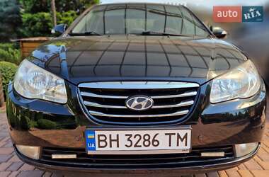 Седан Hyundai Elantra 2010 в Одессе