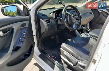 Седан Hyundai Elantra 2013 в 