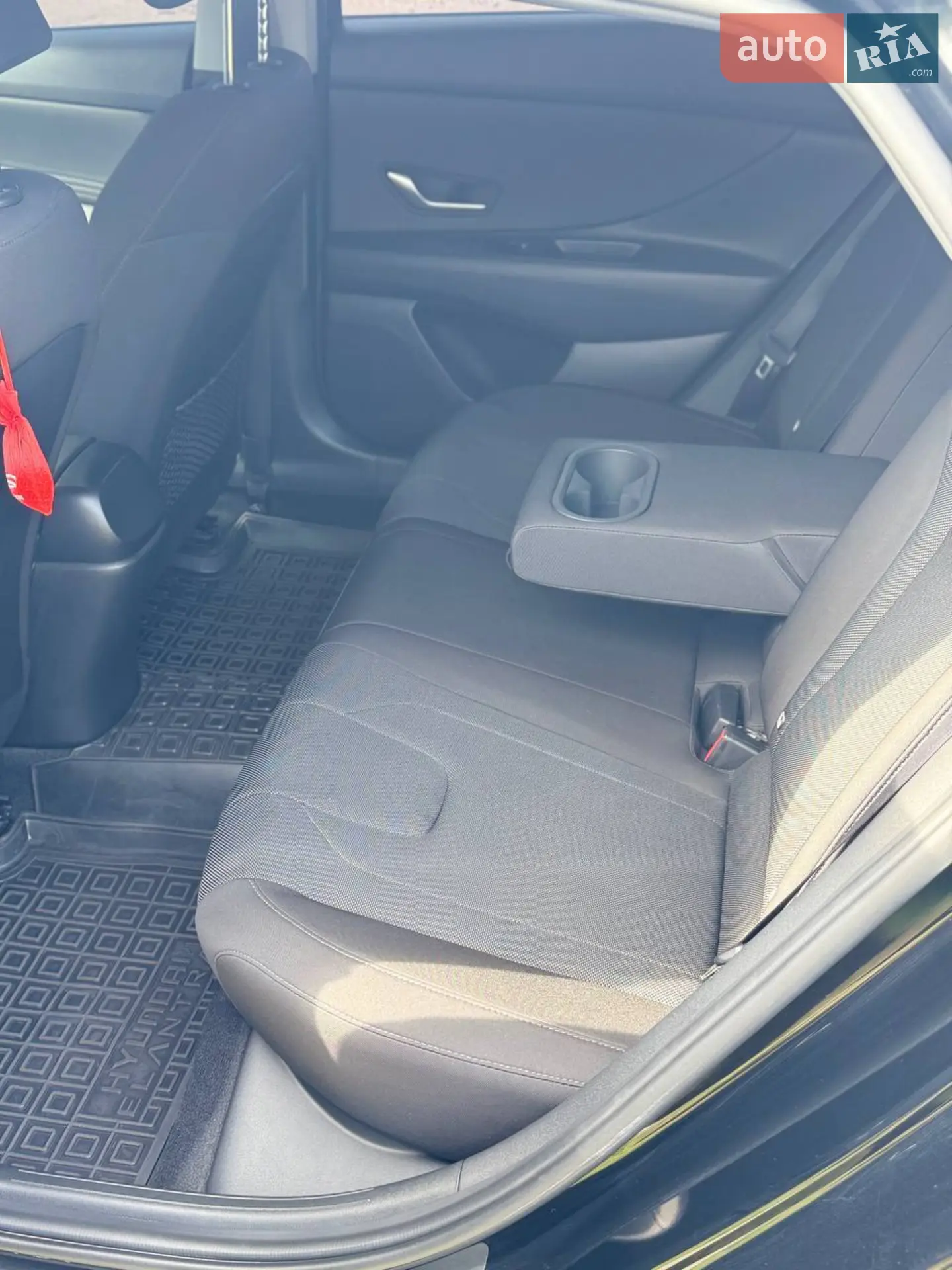 2021 Hyundai Elantra - мініатюра 8