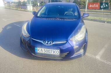 Седан Hyundai Elantra 2014 в Киеве
