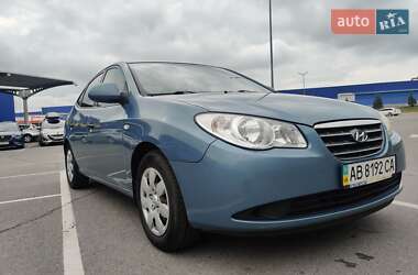 Седан Hyundai Elantra 2008 в 