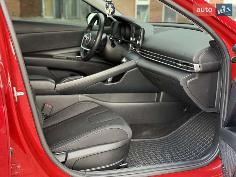 Седан Hyundai Elantra 2020 в Днепре фото 4 Седан Hyundai Elantra 2020 в Днепре