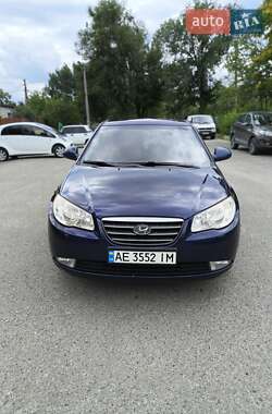 Седан Hyundai Elantra 2008 в Днепре
