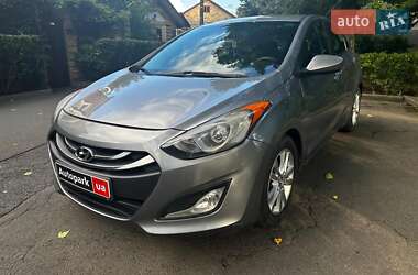 Хетчбек Hyundai Elantra 2014 в Києві