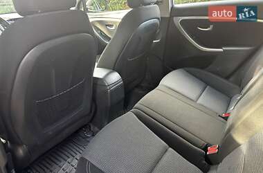 Хэтчбек Hyundai Elantra 2014 в 