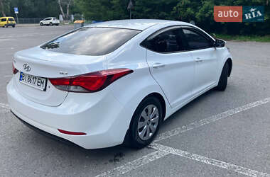Седан Hyundai Elantra 2014 в 