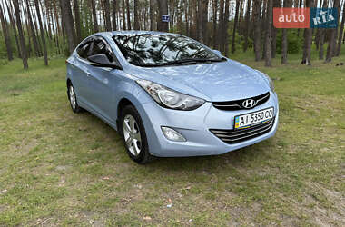 Седан Hyundai Elantra 2013 в 